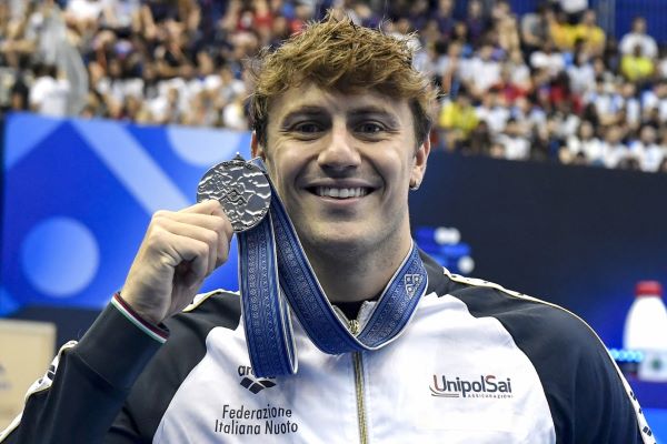 Nicolò Martinenghi argento 100 rana 24 7 2023 