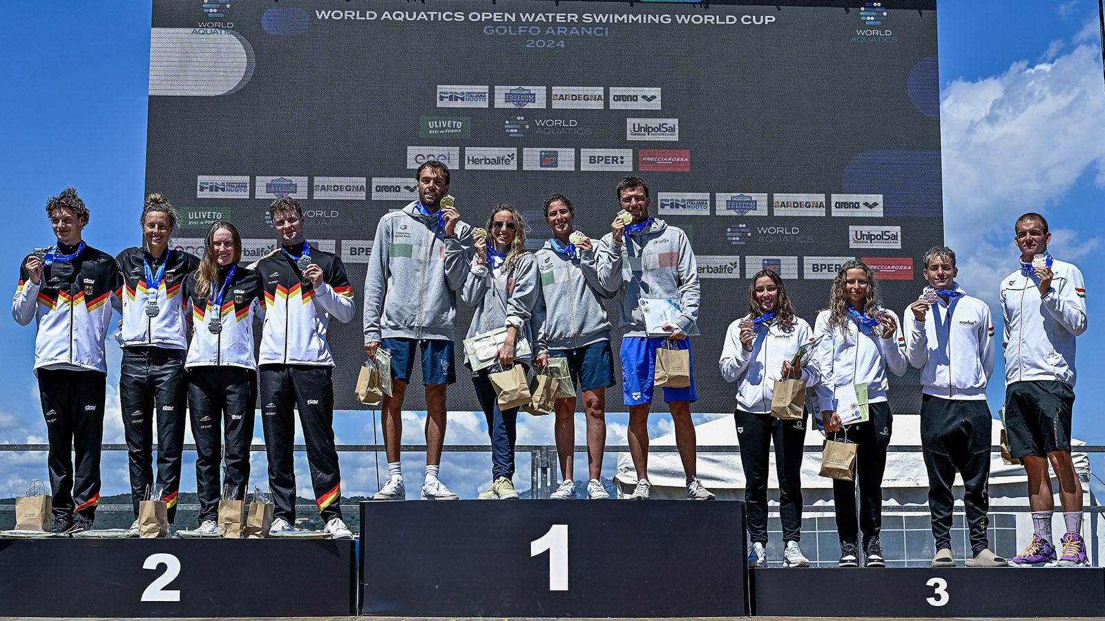 Coppa del Mondo: l'Italia vince la staffetta 4x1500 mista di Golfo Aranci