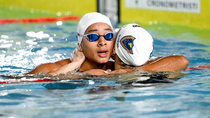 images/foto_2024/medium/medium/large/Sara_Curtis_of_Centro_Sportivo_Esercito_gold_and_new_italian_record_Silvia_Di_Pietro_of_Centro_Sp.vo_Carabinieri_silver_DBM_ASZ2985.JPG
