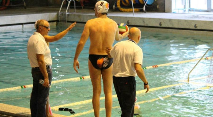 images/foto_pallanuoto/large/a2_sud_2_giornata.jpg