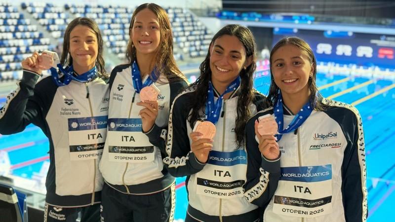images/large/4x200_sl_fem_Otopnei4040.jpg