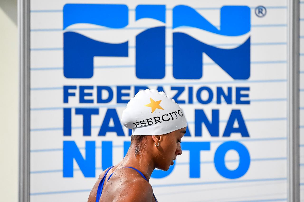 images/large/Sara_Curtis_of_C.S._Esercito_DBM_SG31122.JPG