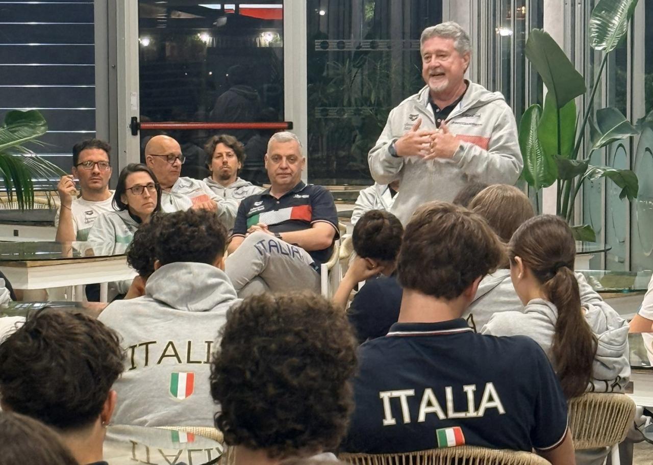 images/large/collegiale_nuoto_juniores_menchinelli_riccione_2026.jpg