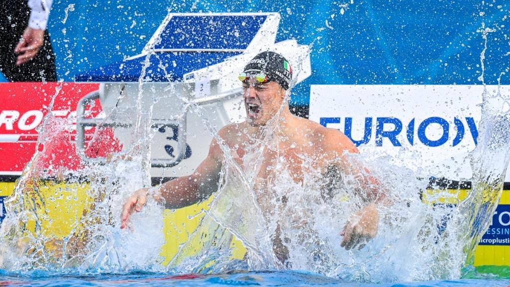 images/large/martinenghi_nicolo_ita_italy_gold_medal_dbm_am56920_20220816_1962849494.jpg