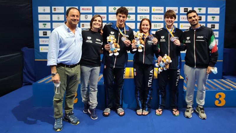 images/large/tuffi_kiev_teamevent1.jpeg